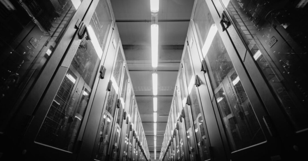 Data Center in Delhi